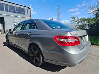 2012 Mercedes-Benz E200 - Thumbnail
