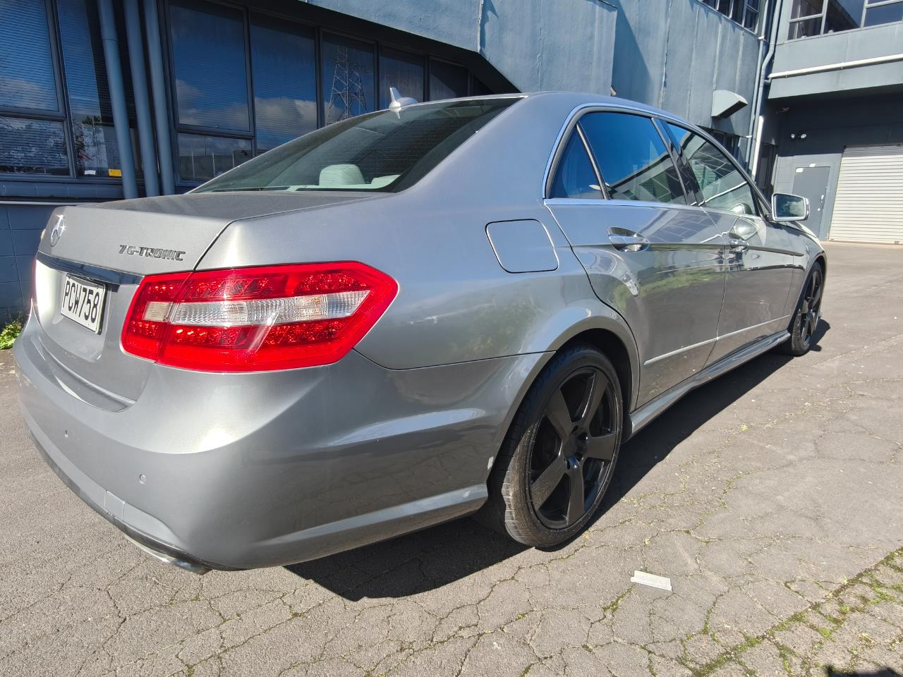 2012 Mercedes-Benz E200