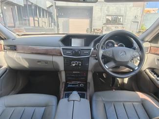 2012 Mercedes-Benz E200 - Thumbnail