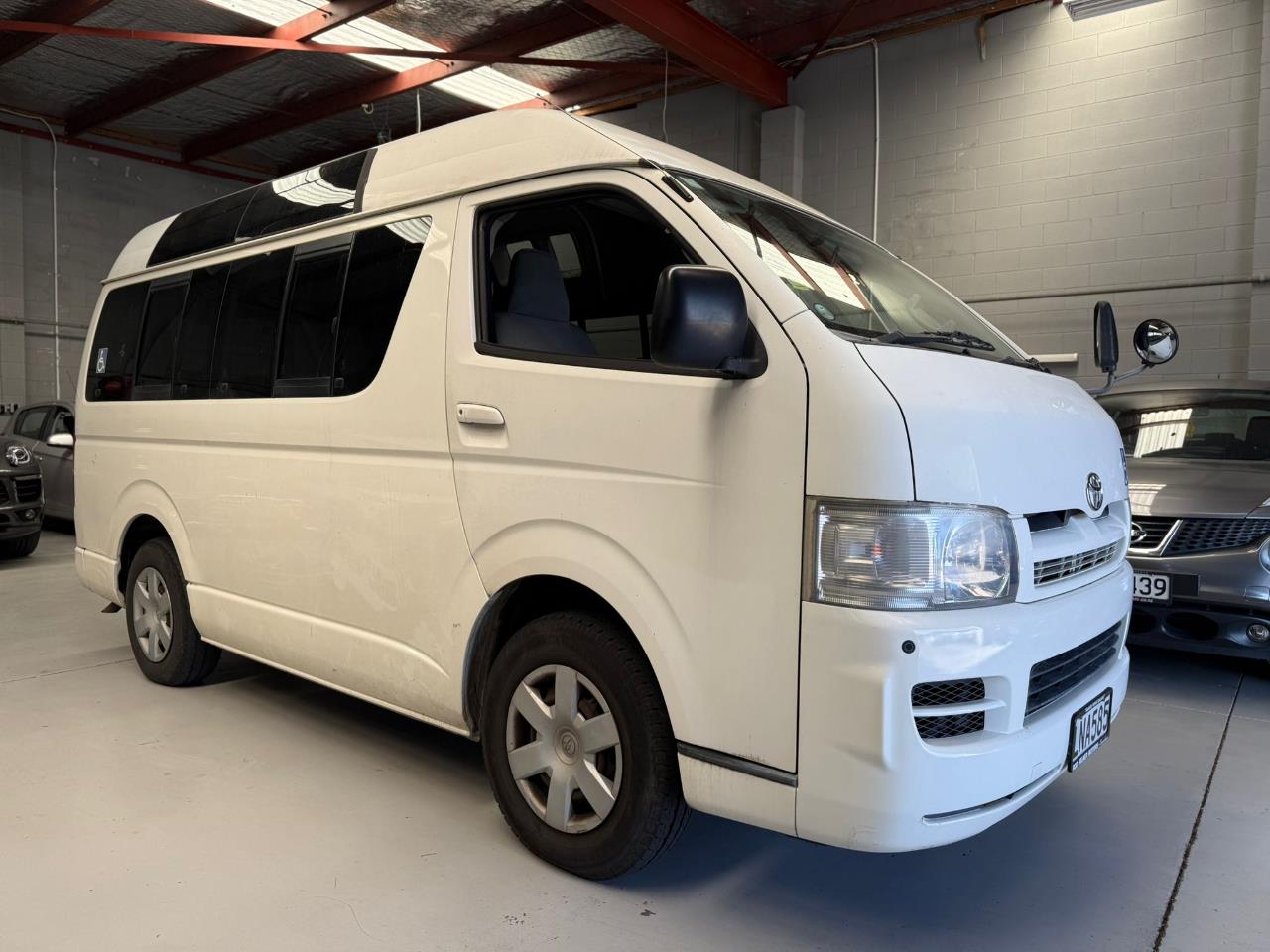 2005 Toyota Hiace