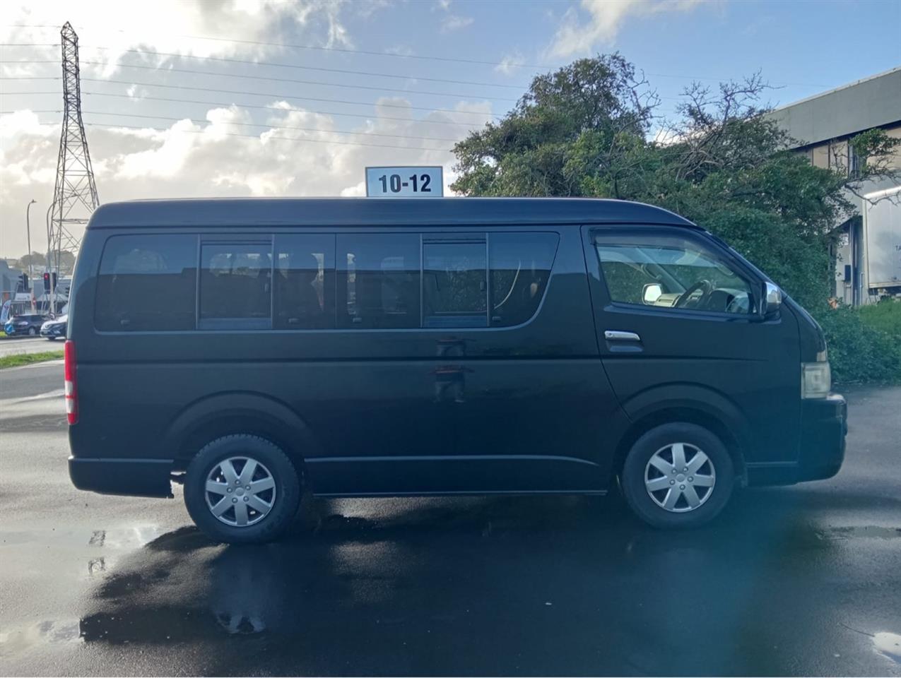 2008 Toyota Hiace