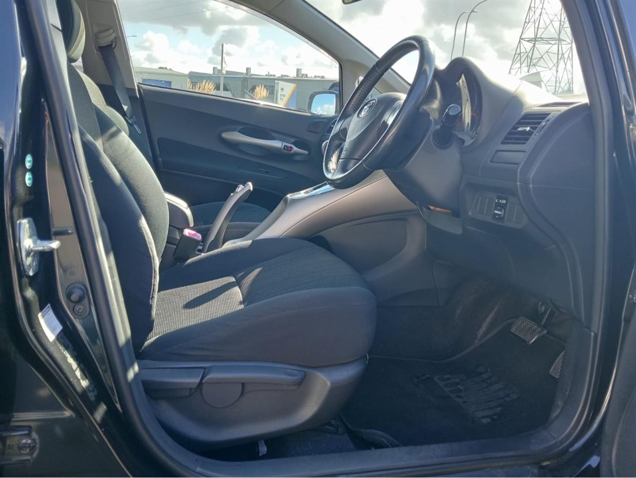 2008 Toyota Auris