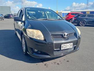 2008 Toyota Auris - Thumbnail