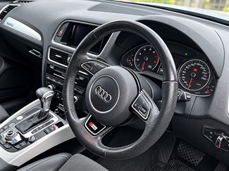 2016 Audi Q5 - Thumbnail