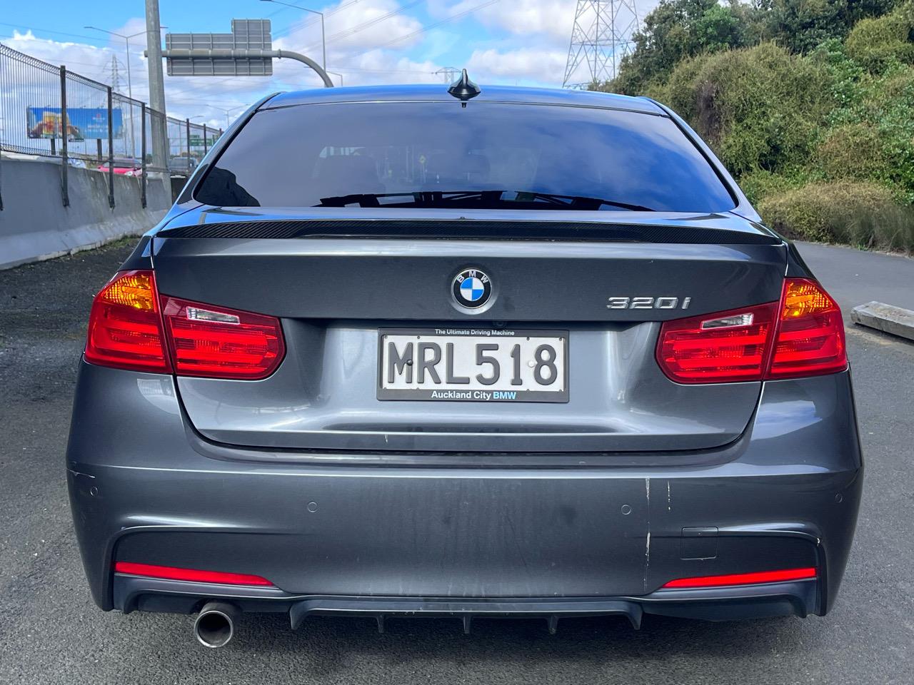 2015 BMW 320i