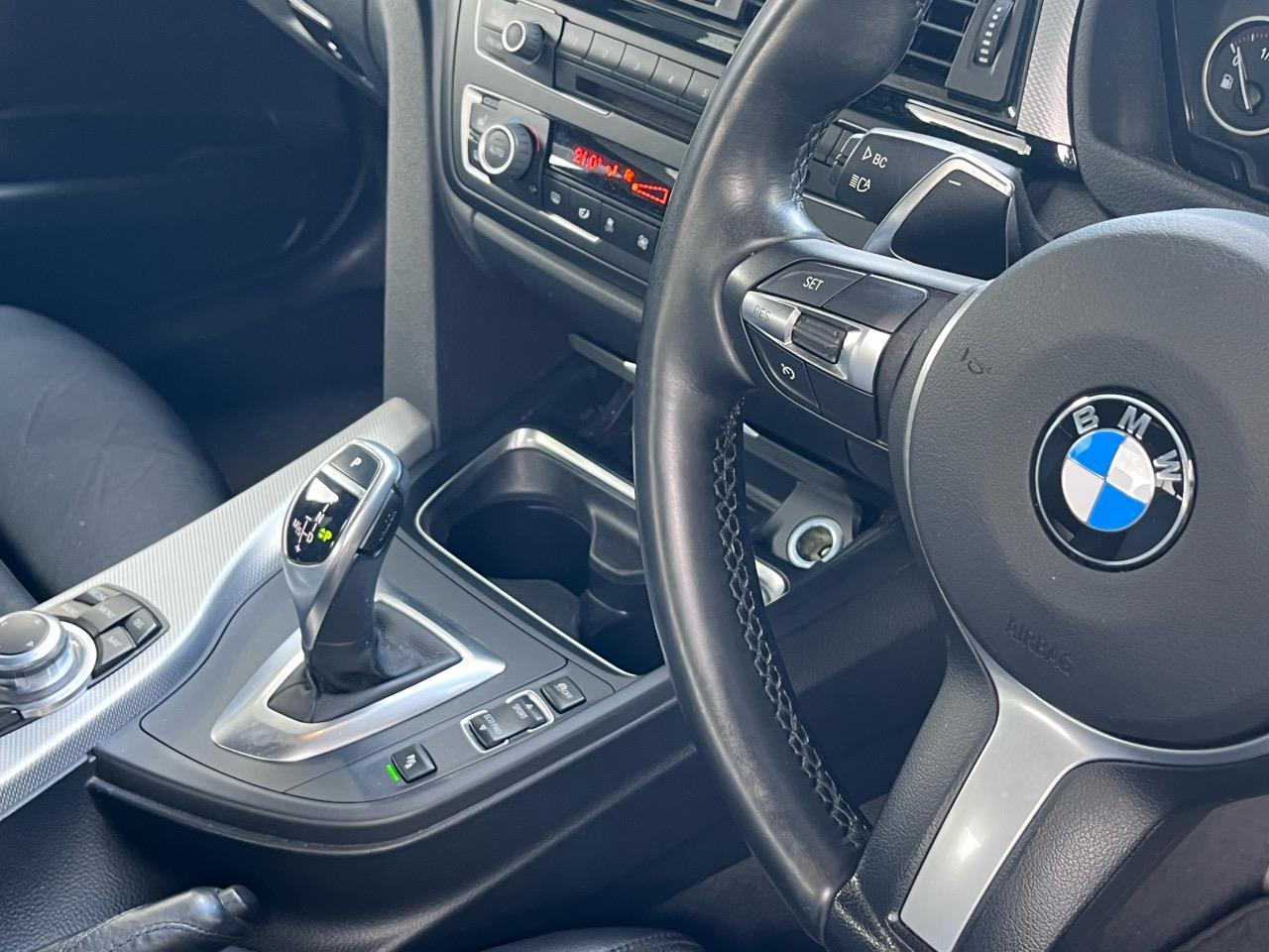 2015 BMW 320i