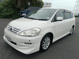 2006 Toyota IPSUM - Thumbnail