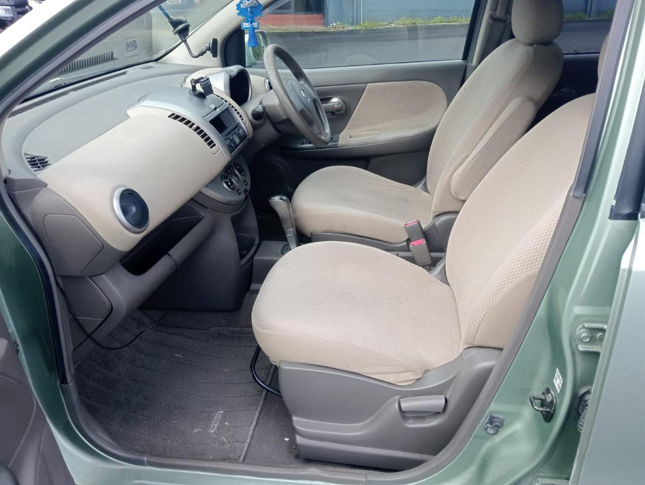 2006 Nissan Note