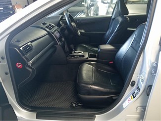 2016 Toyota Camry - Thumbnail