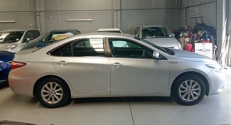 2016 Toyota Camry - Thumbnail