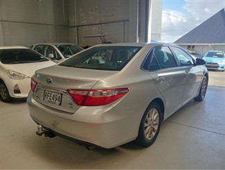 2016 Toyota Camry - Thumbnail