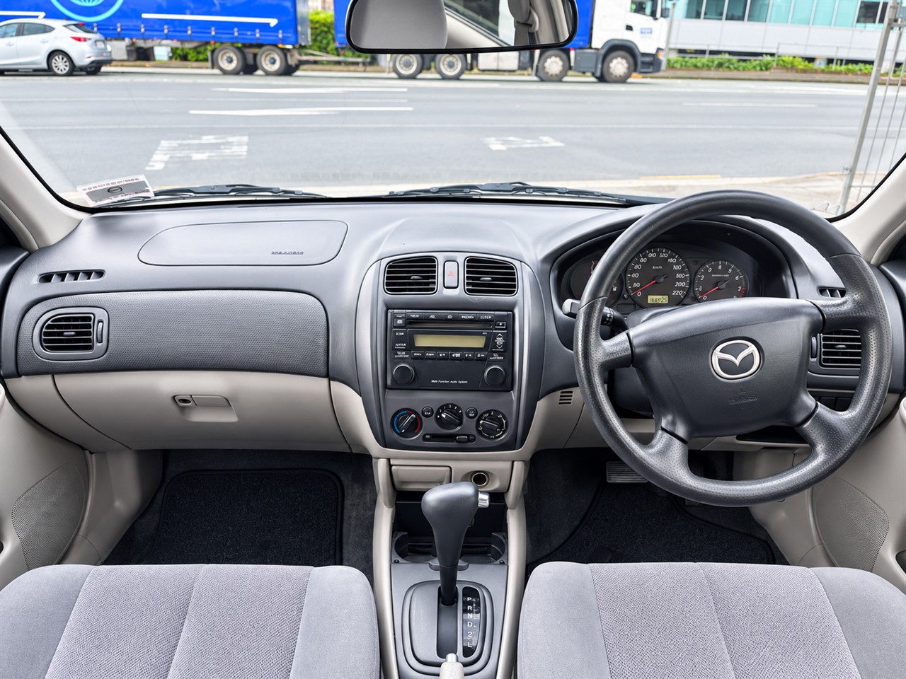 2003 Mazda 323