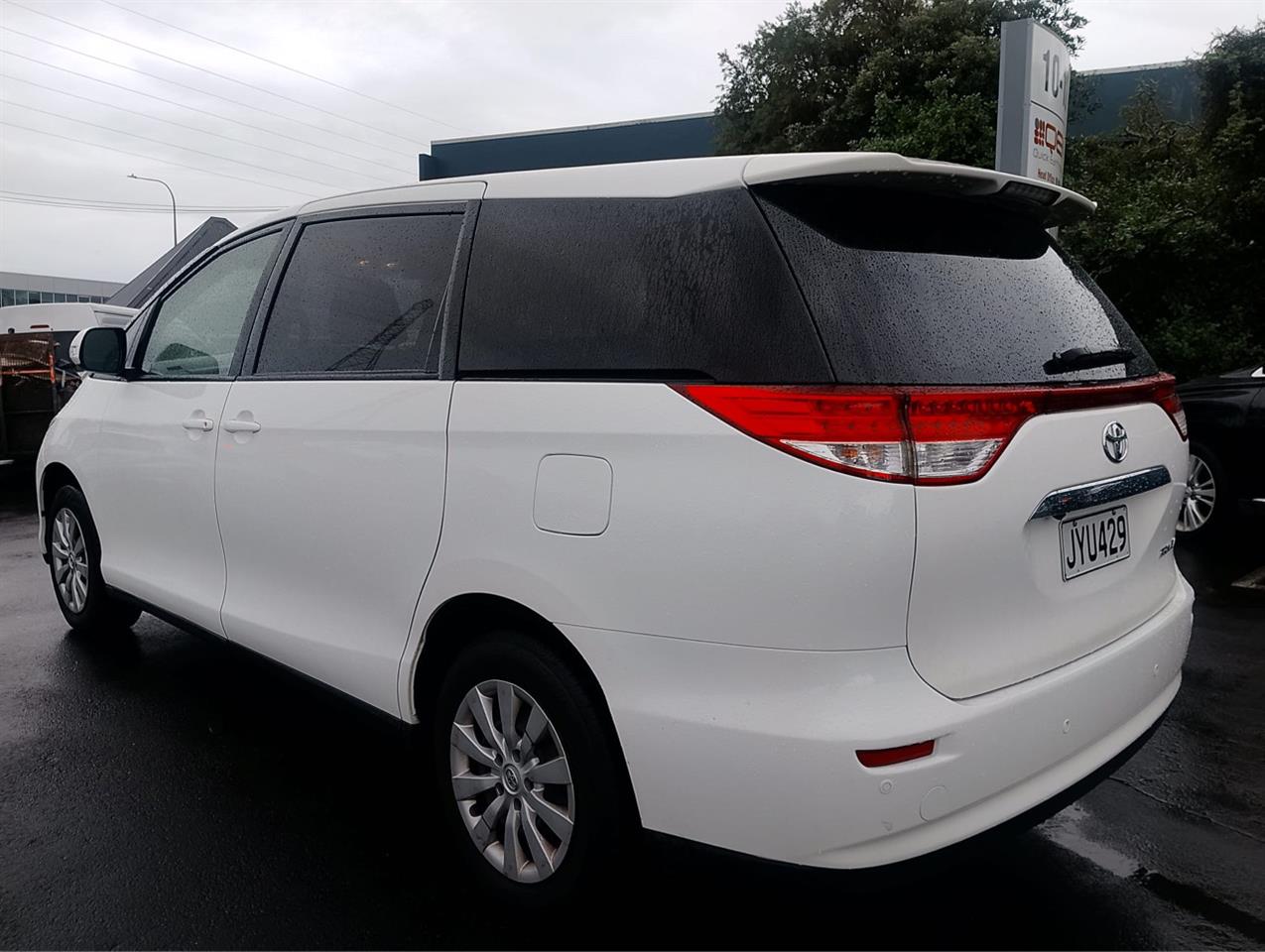 2016 Toyota Previa