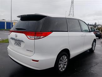 2016 Toyota Previa - Thumbnail