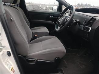 2016 Toyota Previa - Thumbnail