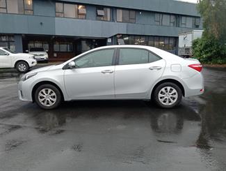 2017 Toyota Corolla - Thumbnail