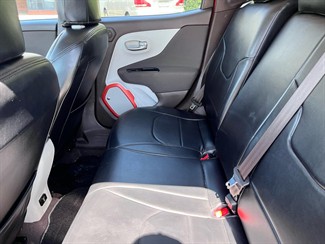 2015 Jeep Renegade - Thumbnail