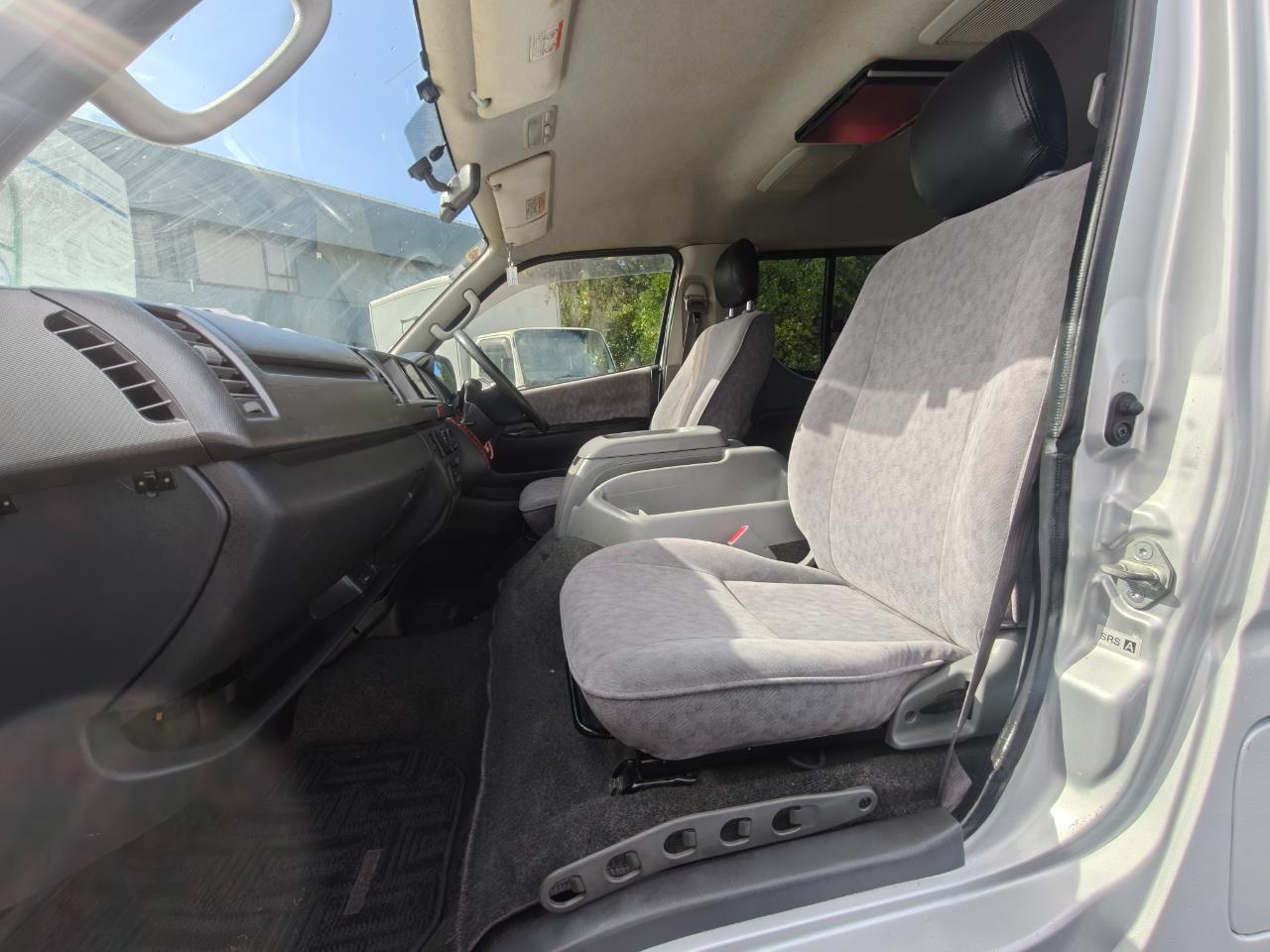 2008 Toyota Hiace