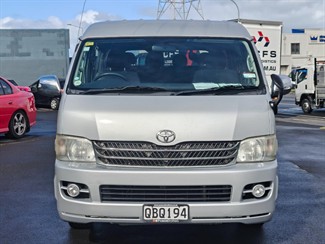 2008 Toyota Hiace - Thumbnail