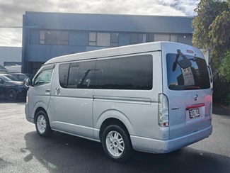 2008 Toyota Hiace - Thumbnail