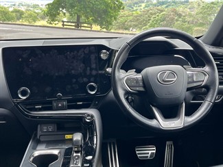 2022 Lexus NX 450h+ - Thumbnail