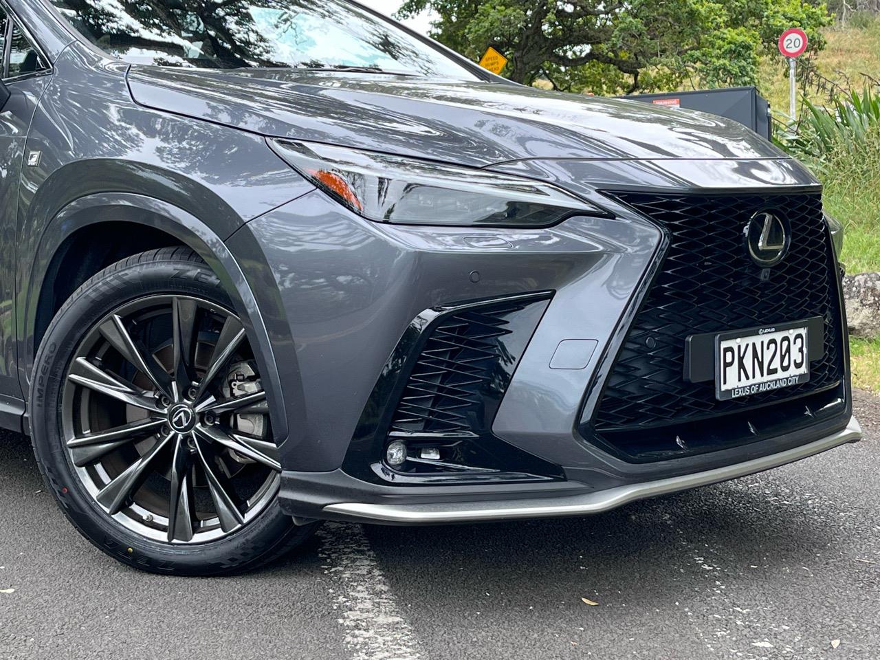 2022 Lexus NX 450h+