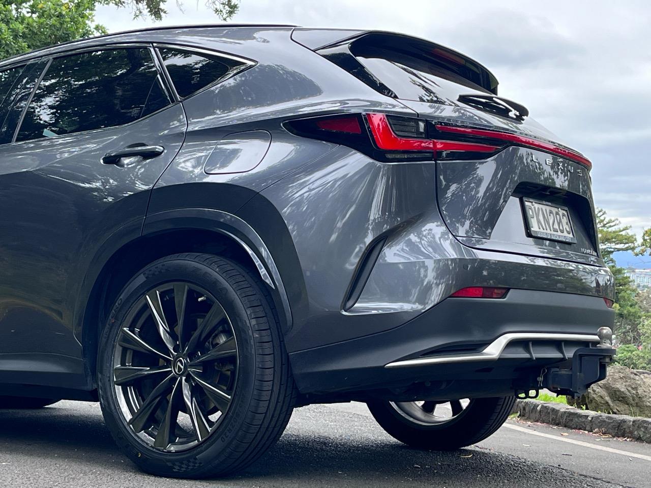 2022 Lexus NX 450h+