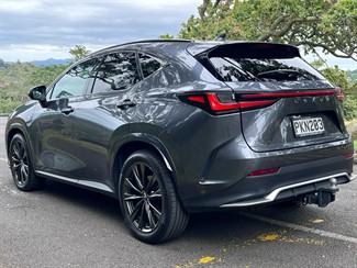 2022 Lexus NX 450h+ - Thumbnail
