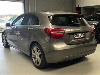 2017 Mercedes-Benz A 180 - Thumbnail