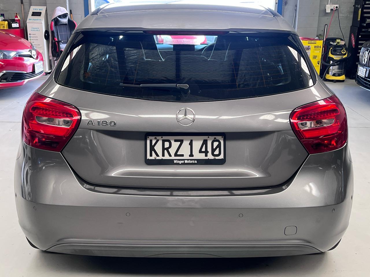 2017 Mercedes-Benz A 180