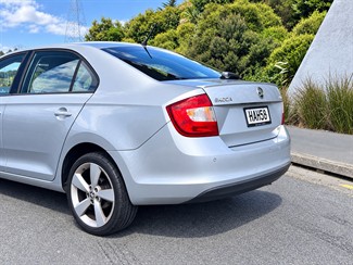 2013 Skoda Rapid - Thumbnail