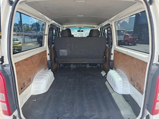 2018 Toyota Hiace - Thumbnail