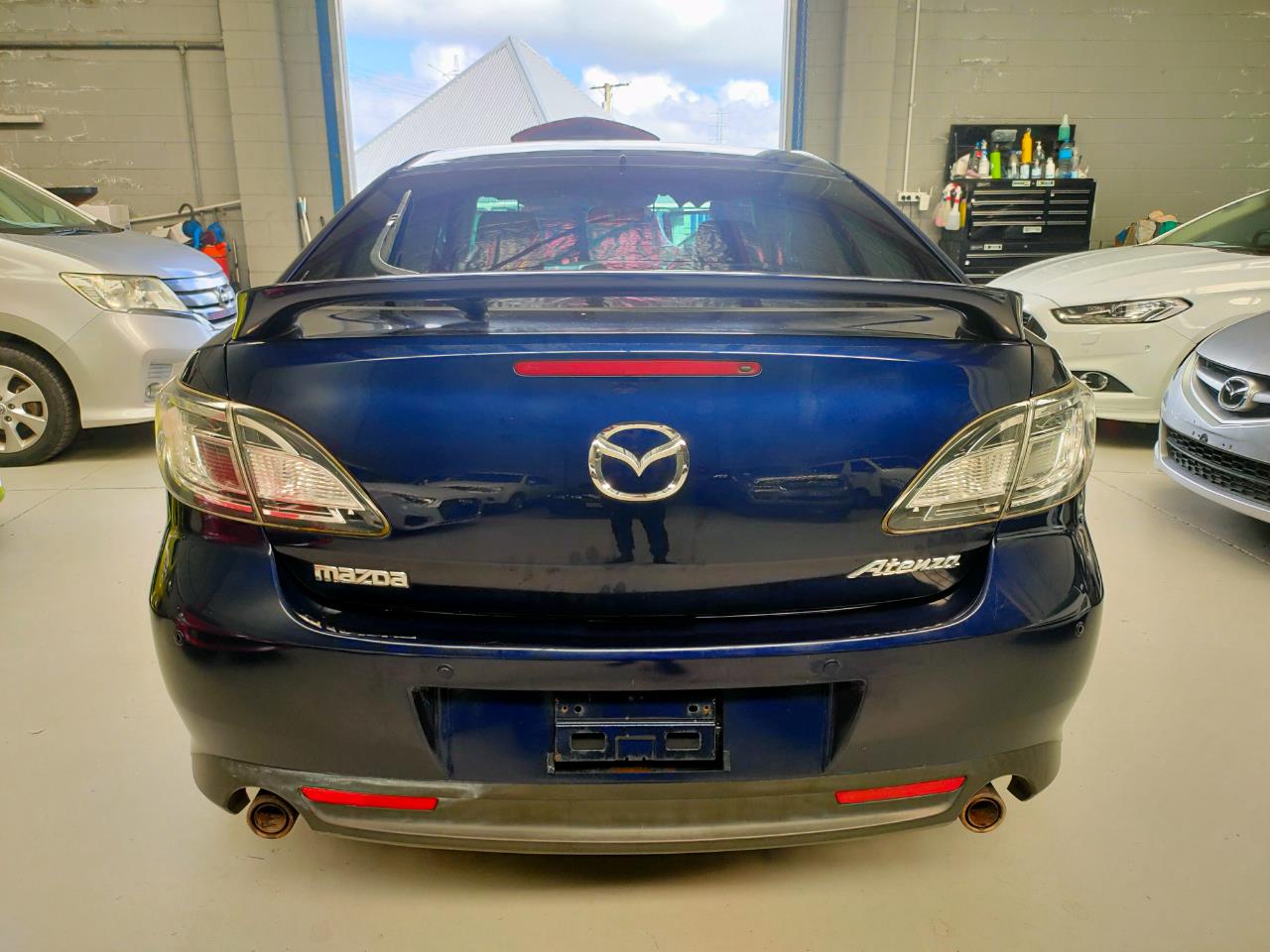 2010 Mazda Atenza