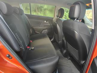 2015 Kia Sportage - Thumbnail