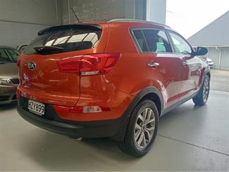 2015 Kia Sportage - Thumbnail