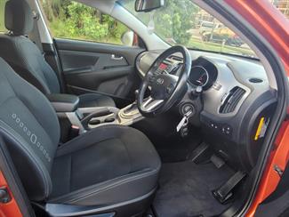 2015 Kia Sportage - Thumbnail