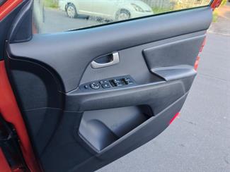 2015 Kia Sportage - Thumbnail