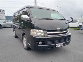 2009 Toyota Hiace - Thumbnail