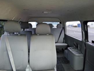 2009 Toyota Hiace - Thumbnail