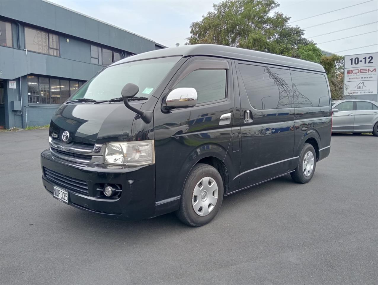 2009 Toyota Hiace