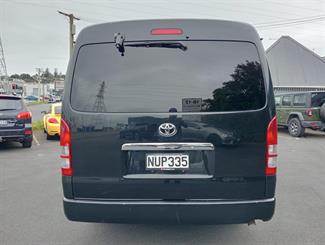 2009 Toyota Hiace - Thumbnail