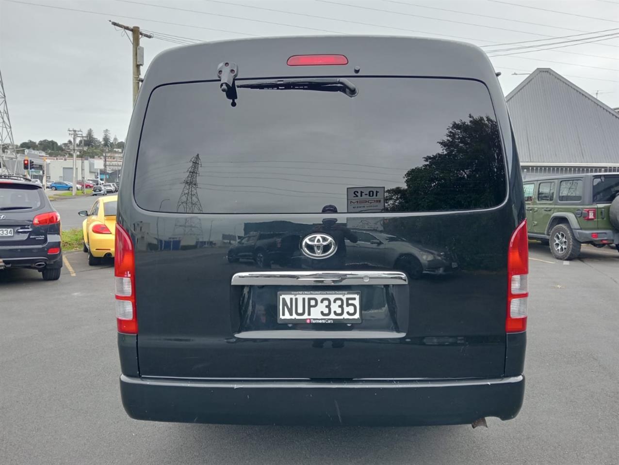 2009 Toyota Hiace