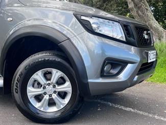 2018 Nissan Navara - Thumbnail