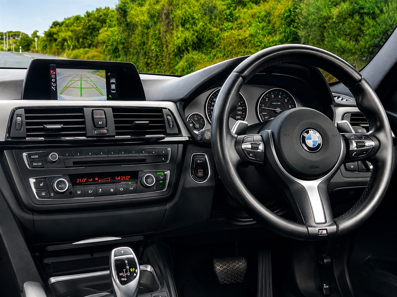 2015 BMW 320i