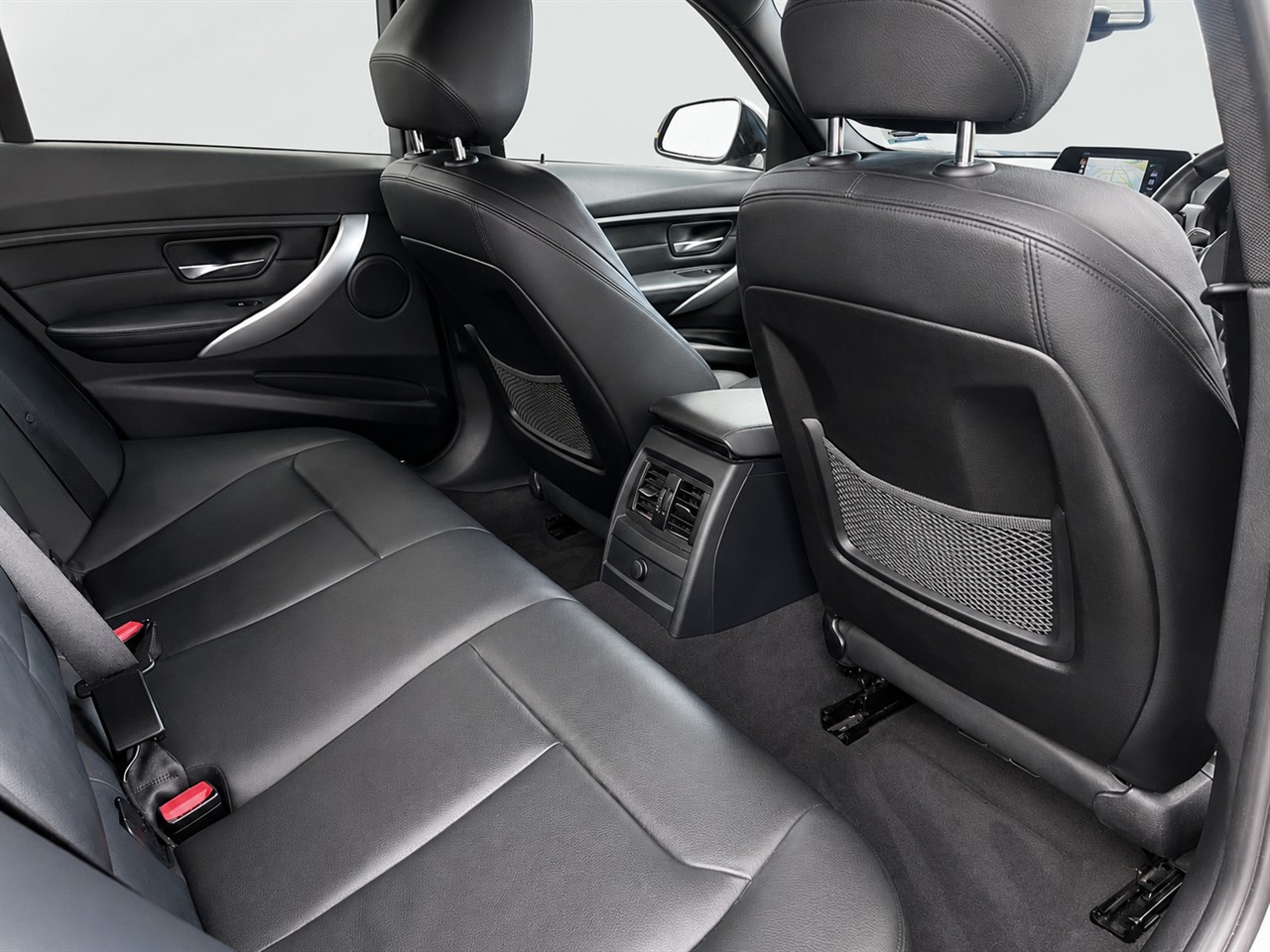 2015 BMW 320i