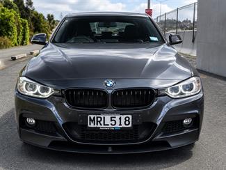 2015 BMW 320i - Thumbnail