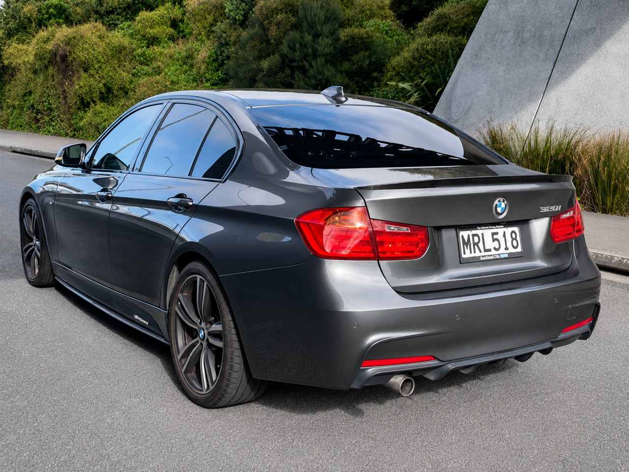 2015 BMW 320i