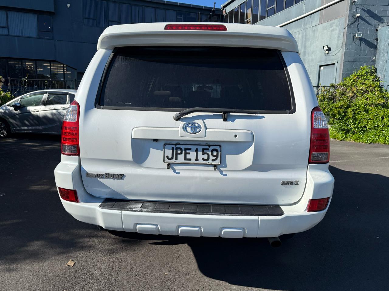 2005 Toyota Hilux