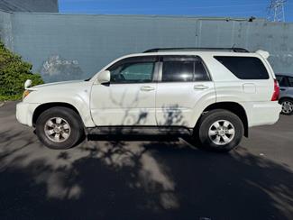 2005 Toyota Hilux - Thumbnail