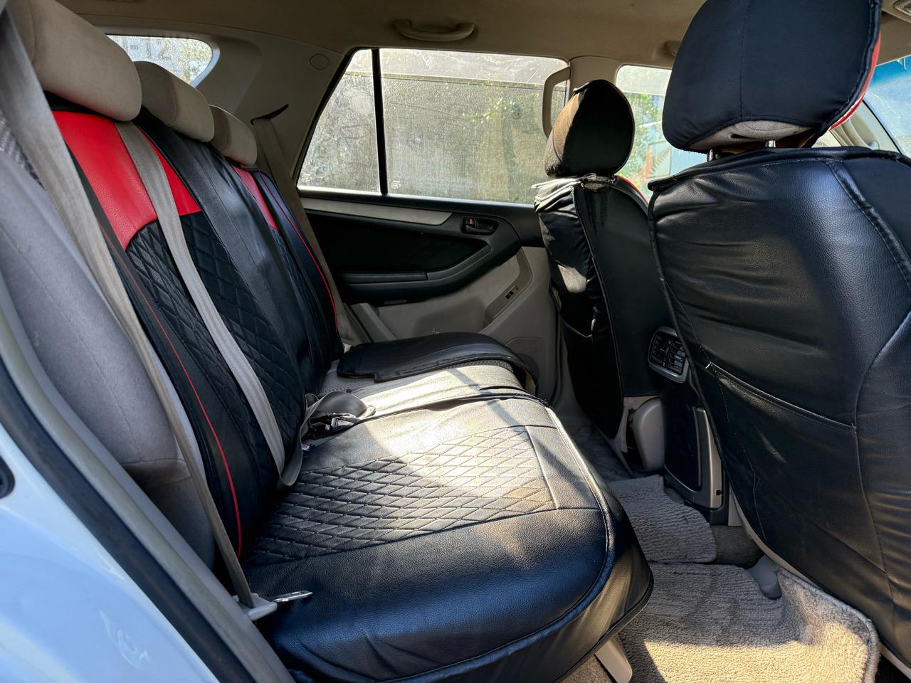 2005 Toyota Hilux